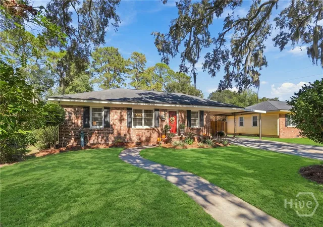 Single family home for sale at 1934 Brogdon St, Savannah, GA 31406 | MLS# SA366488