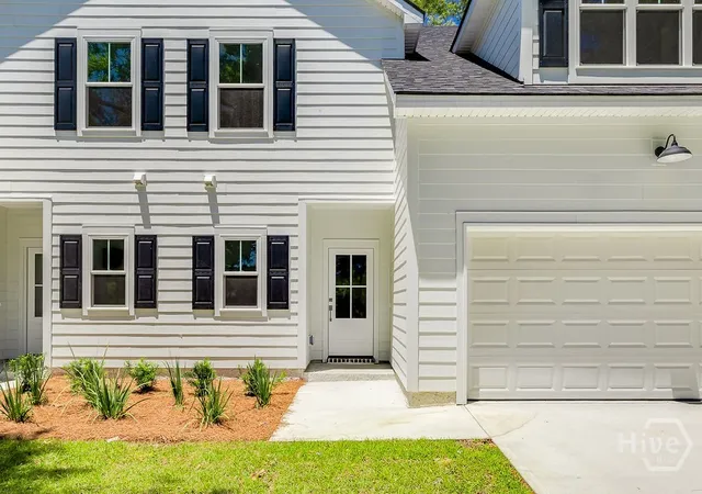 Photo 2 of Townhouse for sale at 1014 Hedge St Ne, Townsend, GA 31331 | MLS# SA363755 | Listing updated on 2026-09-02