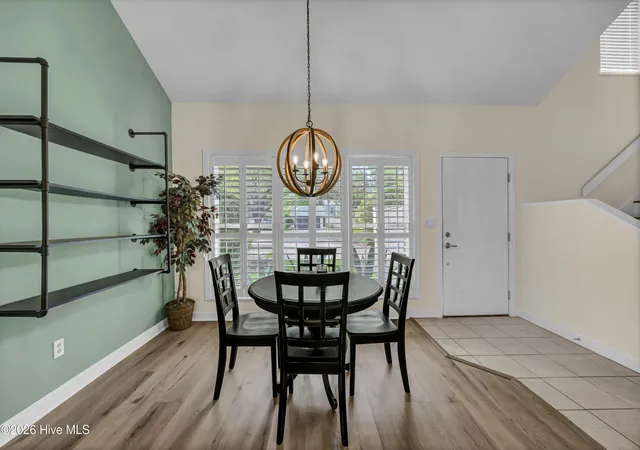 Photo 2 of Townhouse for sale at 5005 Villa Pl W, Wilmington, NC 28409 | MLS# 100600886 | Listing updated on 2026-09-18