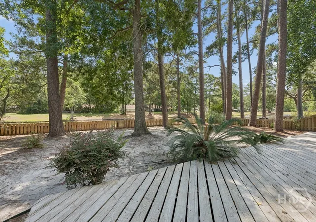 Photo 3 of Single family home for sale at 21 Bristlecone Dr, Savannah, GA 31419 | MLS# SA356866 | Listing updated on 2026-09-10