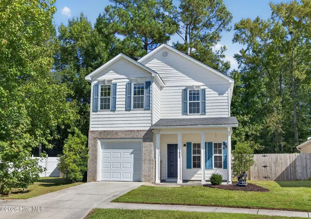 Photo 1 of Single family home for sale at 1022 Lake Norman Ln, Leland, NC 28451 | MLS# 100610479 | Listing updated on 2026-10-28