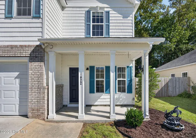 Photo 2 of Single family home for sale at 1022 Lake Norman Ln, Leland, NC 28451 | MLS# 100610479 | Listing updated on 2026-10-28