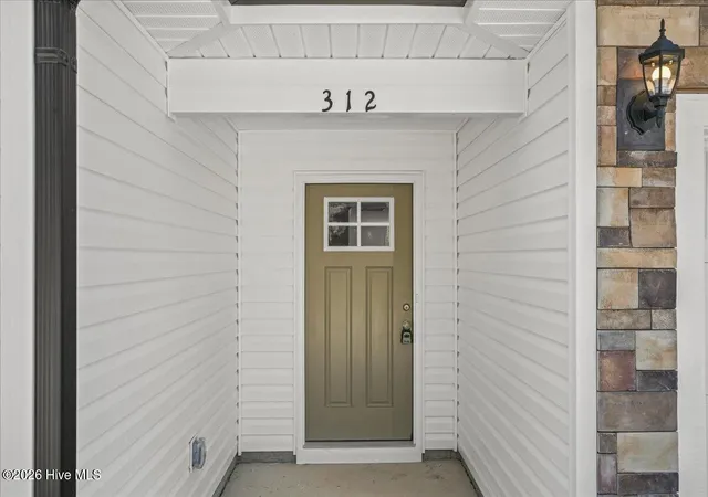 Photo 4 of Single family home for sale at 312 E Howard St, Roseboro, NC 28382 | MLS# 100600975 | Listing updated on 2026-09-12