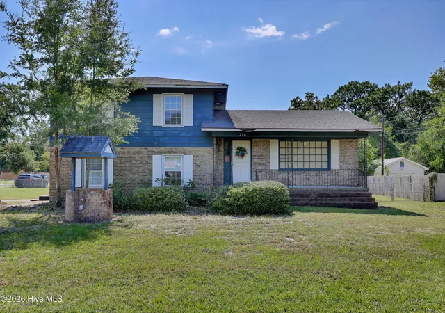 Photo 2 of Single family home for sale at 218 Spartan Rd, Wilmington, NC 28405 | MLS# 100601203 | Listing updated on 2026-09-17