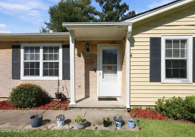 Photo 1 of Single family home for sale at 212 Kenneth Blvd, Havelock, NC 28532 | MLS# 100611078 | Listing updated on 2026-10-18