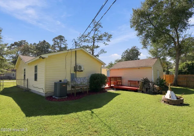 Photo 4 of Single family home for sale at 212 Kenneth Blvd, Havelock, NC 28532 | MLS# 100611078 | Listing updated on 2026-10-18