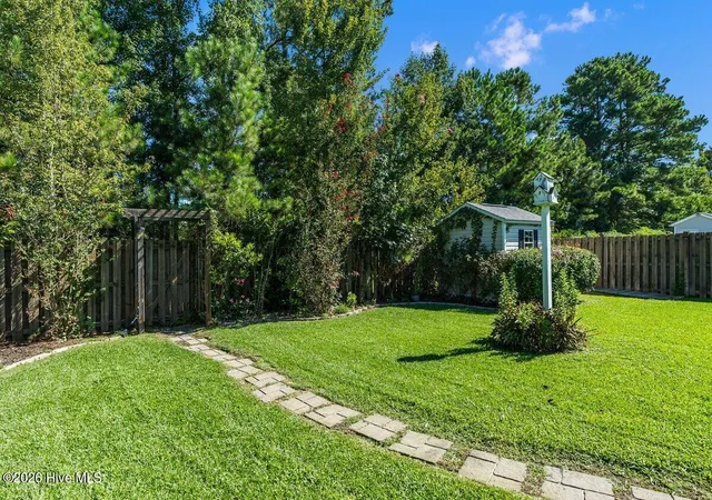 Photo 4 of Single family home for sale at 319 Merin Height Rd, Jacksonville, NC 28546 | MLS# 100602978 | Listing updated on 2026-09-14