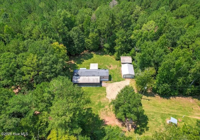 Photo 1 of Manufactured home for sale at 157 Promised Land Rd, Edgefield, SC 29824 | MLS# 100600498 | Listing updated on 2026-09-01
