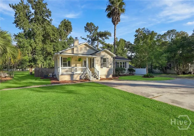 Single family home for sale at 530 Talmadge Ave, Savannah, GA 31408 | MLS# SA366804
