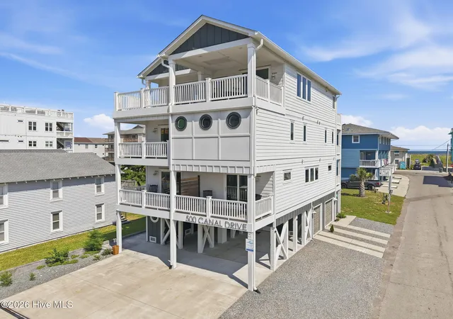 Photo 2 of Single family home for sale at 500 Canal Dr, Carolina Beach, NC 28428 | MLS# 100602479 | Listing updated on 2026-09-18