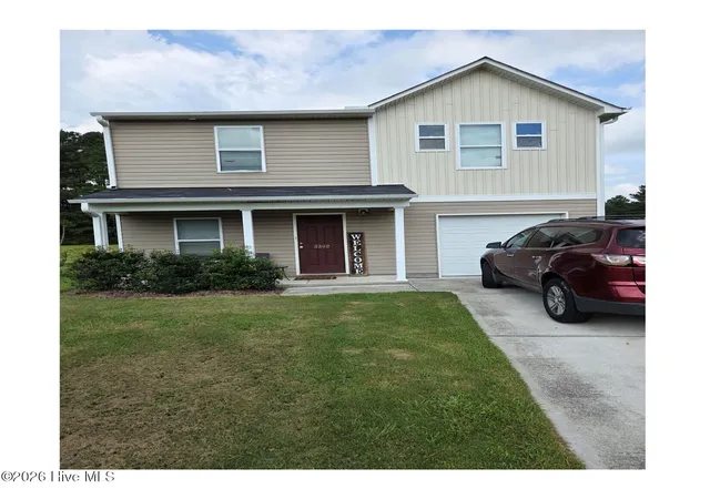 Photo 1 of Single family home for sale at 3302 Taylors Pointe Dr, Winterville, NC 28590 | MLS# 100599228 | Listing updated on 2026-09-08