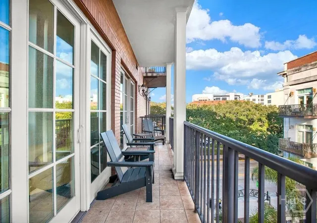 Photo 3 of Condo for sale at 165 W Bay St #402, Savannah, GA 31401 | MLS# SA363761 | Listing updated on 2026-09-04