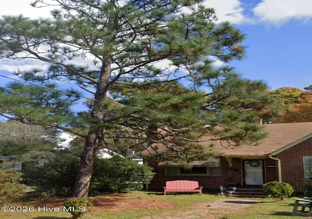 Photo 3 of Single family home for sale at 723 Park Ave, Rocky Mount, NC 27801 | MLS# 100610614 | Listing updated on 2026-10-20