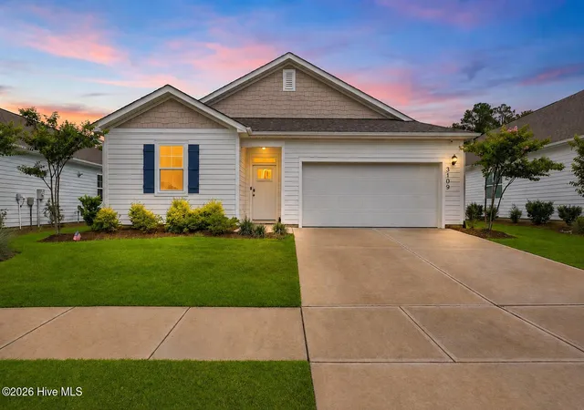 Photo 1 of Single family home for sale at 3109 Lochgreen Cir, Leland, NC 28451 | MLS# 100594257 | Listing updated on 2026-09-14