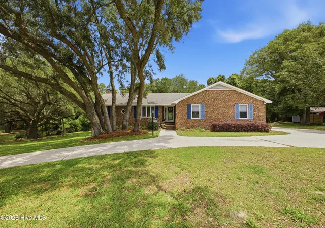 Photo 1 of Single family home for sale at 233 High Tide Dr, Wilmington, NC 28411 | MLS# 100582938 | Listing updated on 2026-09-03