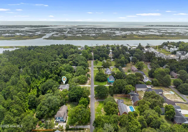Photo 3 of Single family home for sale at 233 High Tide Dr, Wilmington, NC 28411 | MLS# 100582938 | Listing updated on 2026-09-03