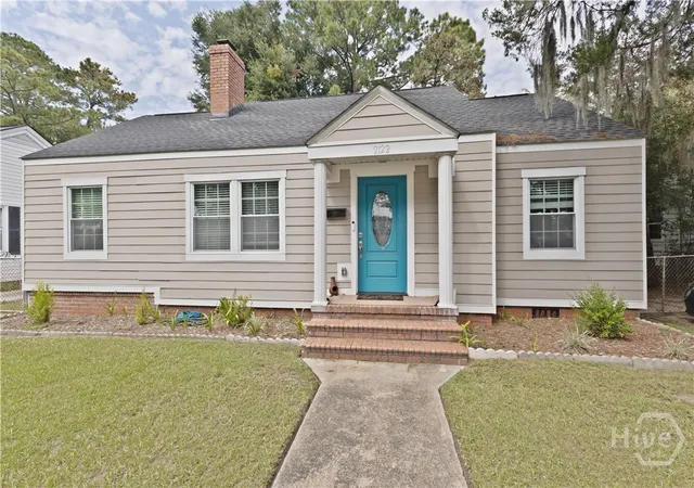 Photo 1 of Single family home for sale at 2122 E 43rd Street, Savannah, GA 31404 | MLS# SA365420 | Listing updated on 2026-10-08