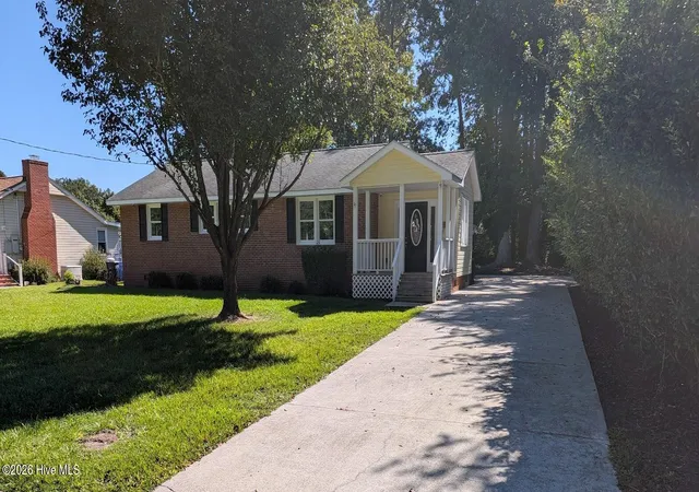 Photo 2 of Single family home for sale at 18 Bosco Dr, Jacksonville, NC 28540 | MLS# 100602709 | Listing updated on 2026-09-13