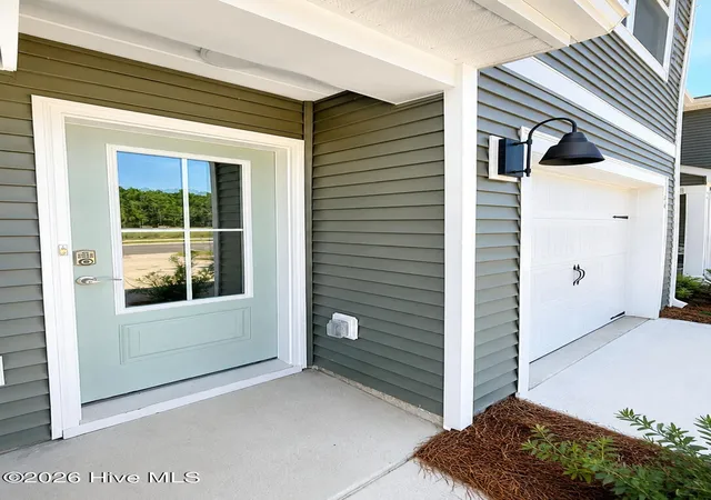 Photo 2 of Townhouse for sale at 144 Cashmere Ct #Unit  25, Wilmington, NC 28412 | MLS# 100591373 | Listing updated on 2026-09-19