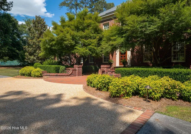 Photo 2 of Mansion for sale at 3407 Timberlake Ct, Kinston, NC 28504 | MLS# 100602423 | Listing updated on 2026-09-10
