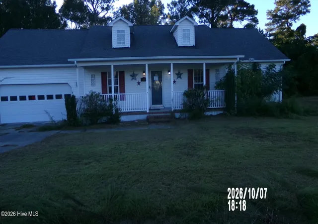 Single family home for sale at 104 Goldie Ln, Beulaville, NC 28518 | MLS# 100609244
