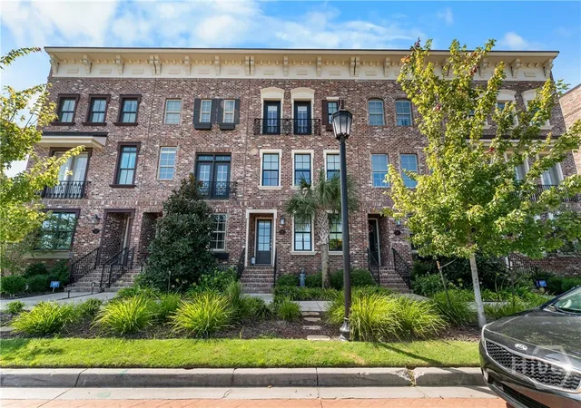 Photo 1 of Townhouse for sale at 513 Port St, Savannah, GA 31401 | MLS# SA365899 | Listing updated on 2026-10-23