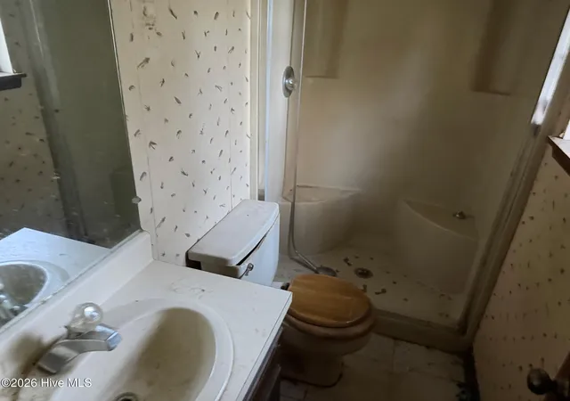 Photo 3 of Single family home for sale at 156 N Jefferson St Ext, Lyons, GA 30436 | MLS# 100610987 | Listing updated on 2026-10-30