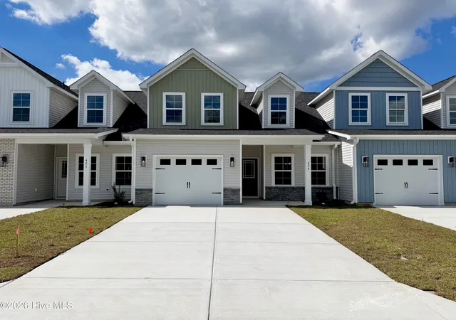 Photo 1 of Townhouse for sale at 479 Timbercrest Cir Se, Bolivia, NC 28422 | MLS# 100579540 | Listing updated on 2026-10-29