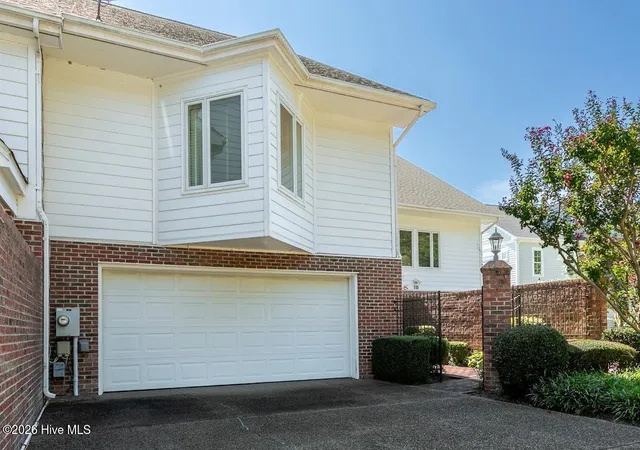 Photo 2 of Townhouse for sale at 113 Country Clb Dr #103, Hertford, NC 27944 | MLS# 100601186 | Listing updated on 2026-09-03