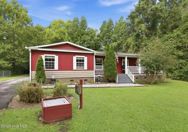 Photo 4 of Manufactured home for sale at 109 Southwest Dr, Newport, NC 28570 | MLS# 100600351 | Listing updated on 2026-09-23