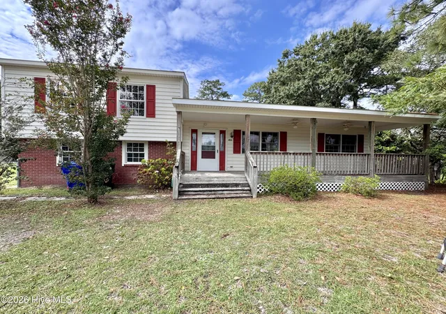 Photo 4 of Single family home for sale at 2831 Easy St, Newport, NC 28570 | MLS# 100601855 | Listing updated on 2026-09-23