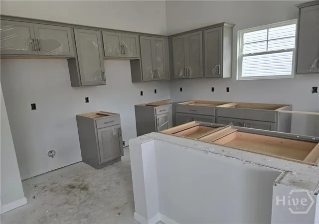 Photo 4 of Single family home for sale at 255 Mage St, Bloomingdale, GA 31302 | MLS# SA359947 | Listing updated on 2026-09-11