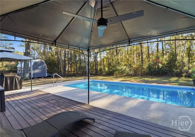 Photo 2 of Single family home for sale at 326 Lake Shore Dr, Midway, GA 31320 | MLS# SA347396 | Listing updated on 2026-10-14