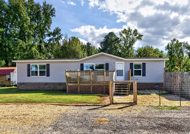 Photo 1 of Manufactured home for sale at 16 Knight Ln, Corapeake, NC 27926 | MLS# 100602280 | Listing updated on 2026-09-13