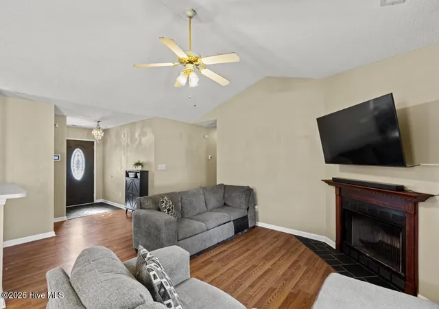 Photo 3 of Single family home for sale at 238 Parnell Rd, Hubert, NC 28539 | MLS# 100601244 | Listing updated on 2026-09-08
