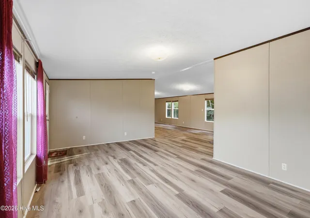 Photo 4 of Manufactured home for sale at 5927 Berkley Ct, Grifton, NC 28530 | MLS# 100598275 | Listing updated on 2026-10-04