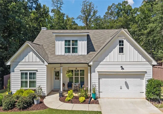 Photo 3 of Single family home for sale at 210 Masters Way, Athens, GA 30607 | MLS# CL364070 | Listing updated on 2026-09-08