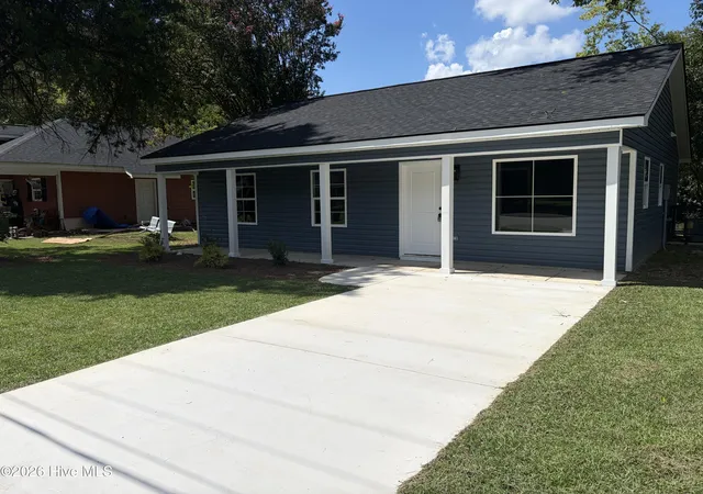 Photo 3 of Single family home for sale at 311 Maloney Ave, Fayetteville, NC 28301 | MLS# 100600208 | Listing updated on 2026-09-11