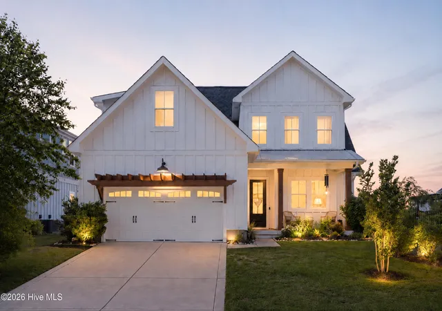 Photo 2 of Single family home for sale at 331 Spicer Lake Dr, Holly Ridge, NC 28445 | MLS# 100580073 | Listing updated on 2026-09-14