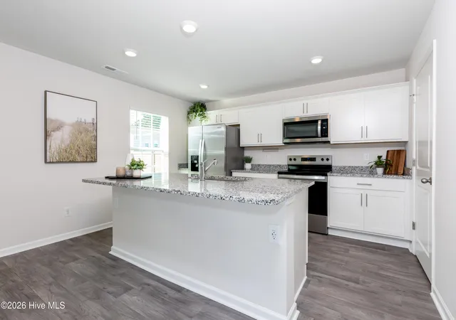 Photo 1 of Single family home for sale at 4009 Emerald View, New Bern, NC 28560 | MLS# 100596546 | Listing updated on 2026-10-30