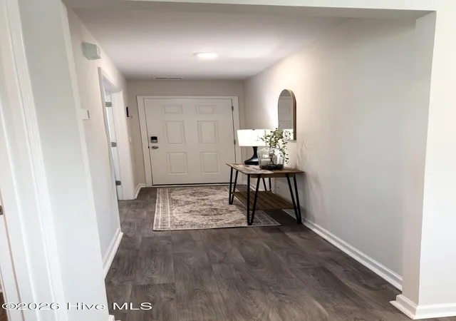 Photo 4 of Single family home for sale at 4009 Emerald View, New Bern, NC 28560 | MLS# 100596546 | Listing updated on 2026-09-14