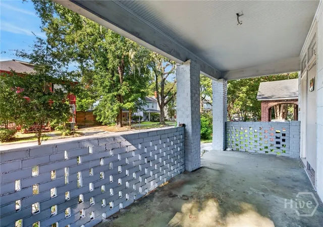 Photo 4 of Single family home for sale at 1120 E 33rd Street, Savannah, GA 31404 | MLS# SA362609 | Listing updated on 2026-09-03