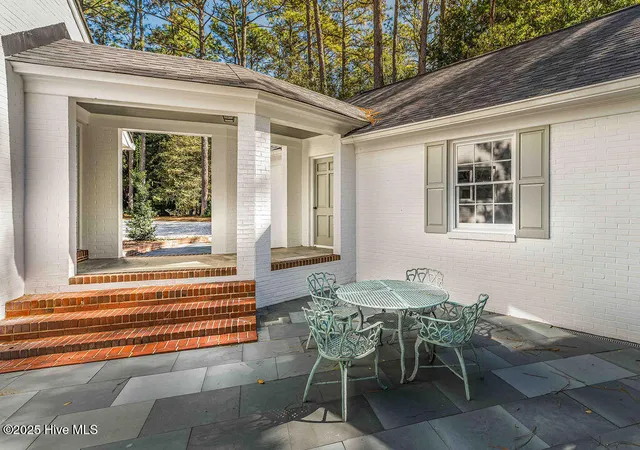 Photo 4 of Single family home for sale at 180 Frye Rd, Pinehurst, NC 28374 | MLS# 100602456 | Listing updated on 2026-09-11