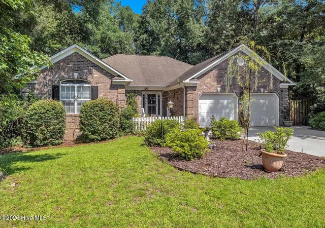 Photo 2 of Single family home for sale at 4135 Cape Landing Rd, Castle Hayne, NC 28429 | MLS# 100601481 | Listing updated on 2026-09-19