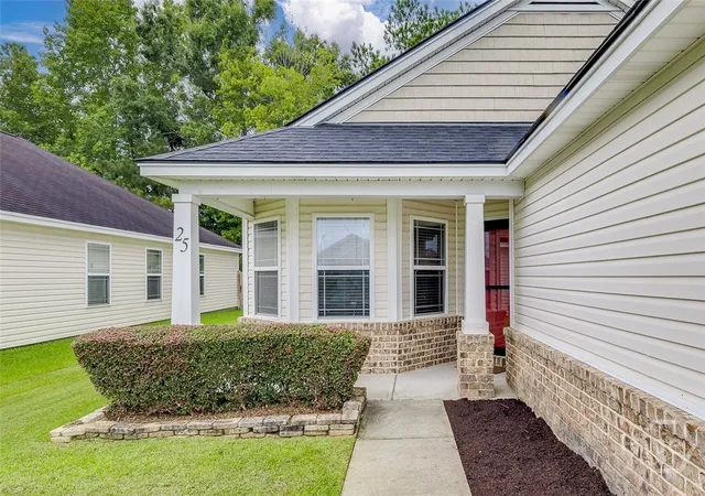 Photo 3 of Single family home for sale at 25 Allen Brk Dr, Port Wentworth, GA 31407 | MLS# SA364323 | Listing updated on 2026-09-10