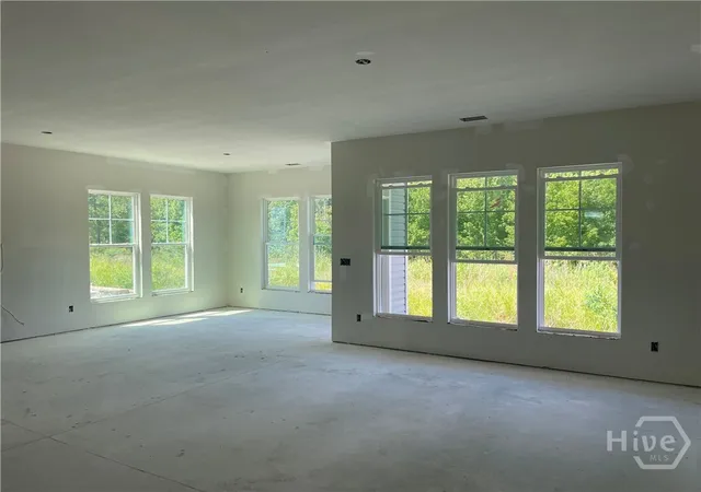 Photo 3 of Single family home for sale at 174 Como Dr, Pooler, GA 31322 | MLS# SA360897 | Listing updated on 2026-09-14