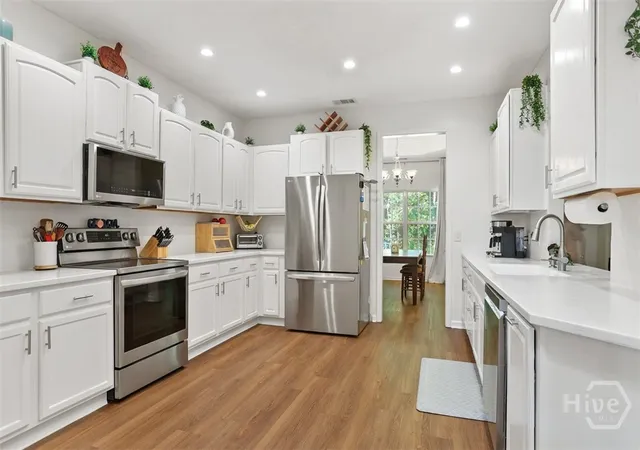Photo 3 of Single family home for sale at 3 N Boulder Cvs, Savannah, GA 31419 | MLS# SA363704 | Listing updated on 2026-09-02