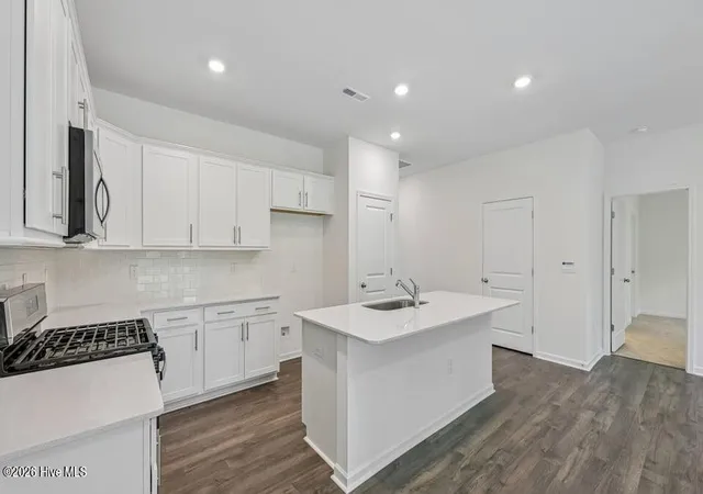 Photo 3 of Single family home for sale at 421 Conifer St, Sanford, NC 27332 | MLS# 100603381 | Listing updated on 2026-09-14