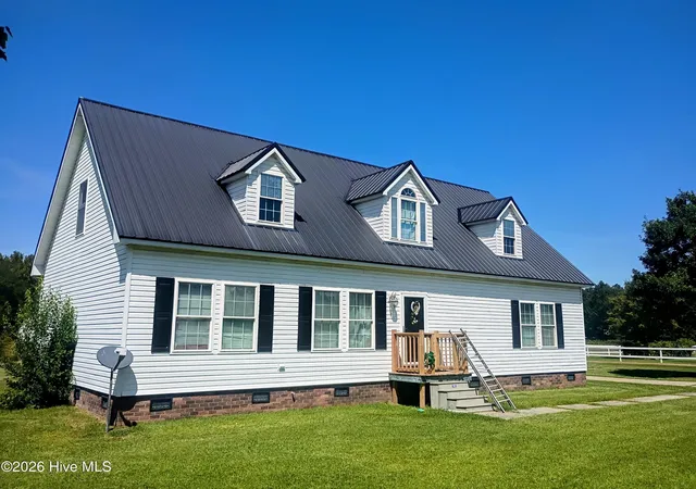 Photo 3 of Single family home for sale at 848 Pinewood Rd, Fairmont, NC 28340 | MLS# 100600948 | Listing updated on 2026-09-09