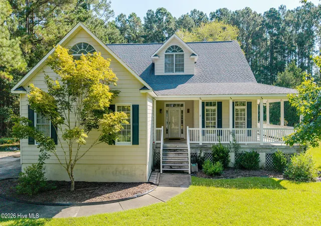 Single family home for sale at 305 Augusta Ct, Havelock, NC 28532 | MLS# 100601330